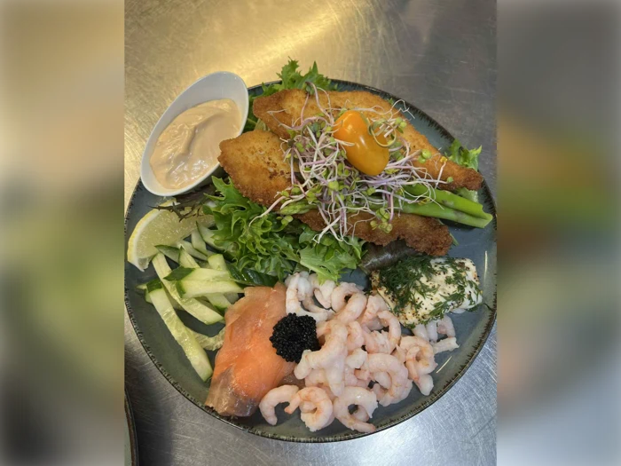 Kroophold for 2 på Kongenshus Kro - kaffe og kage samt 2-retters menu