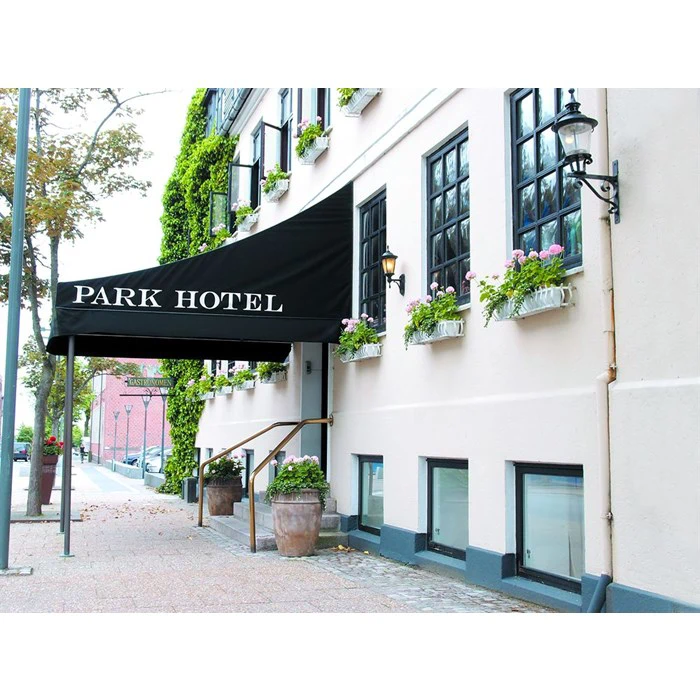 Overnatning, inkl. morgenbuffet for 2 personer hos Park Hotel Frederikshavn