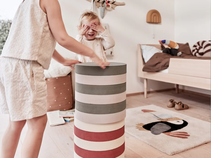 OYOY, Mini, Iro, Stabelbar Skammel, Grøn, Grå, 100% Eva Foam, Dia:28 x H:28 cm