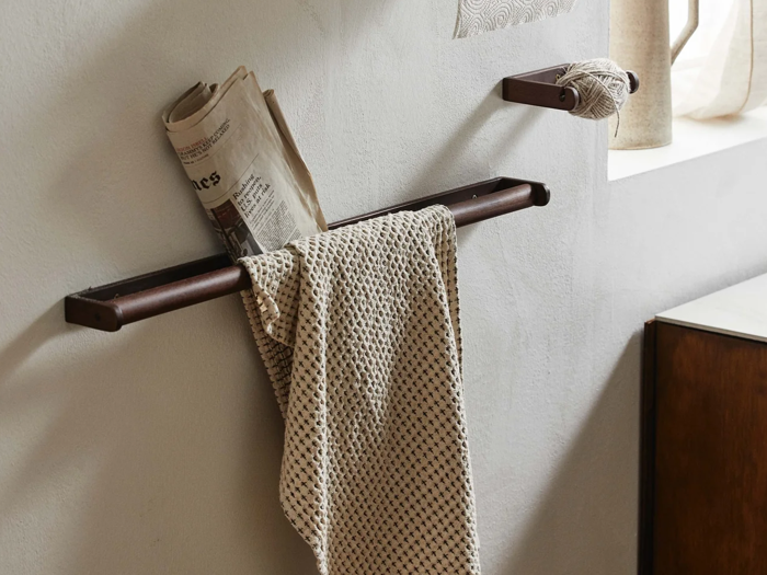 Nordal, ZATON, Håndklæddestang, Akacietræ, Natur, B:7 x L:65 x H:2,5 cm