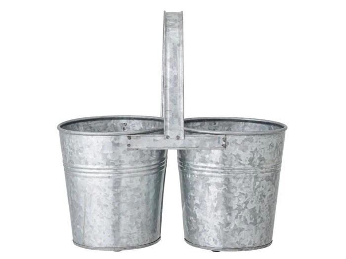 To galvaniserede metalspande, der er sat sammen med et fælles håndtag i midten.