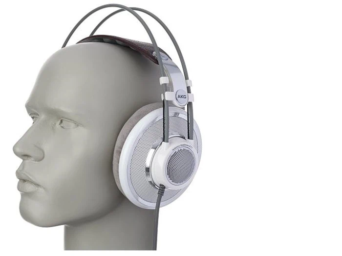 Hovedtelefoner, AKG K-701 (sælges brugte!)