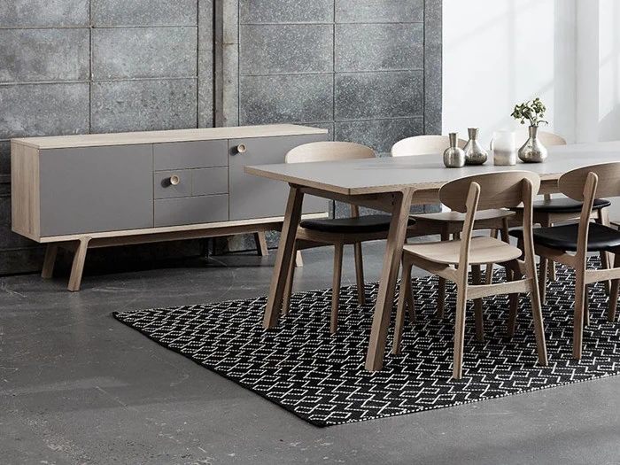 ARC-210 dansk arkitekttegnet skænk fra PBJ Designhouse