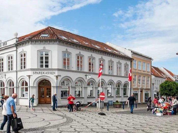 Ophold på Marcussens Hotel i den Idylliske havneby, Assens 