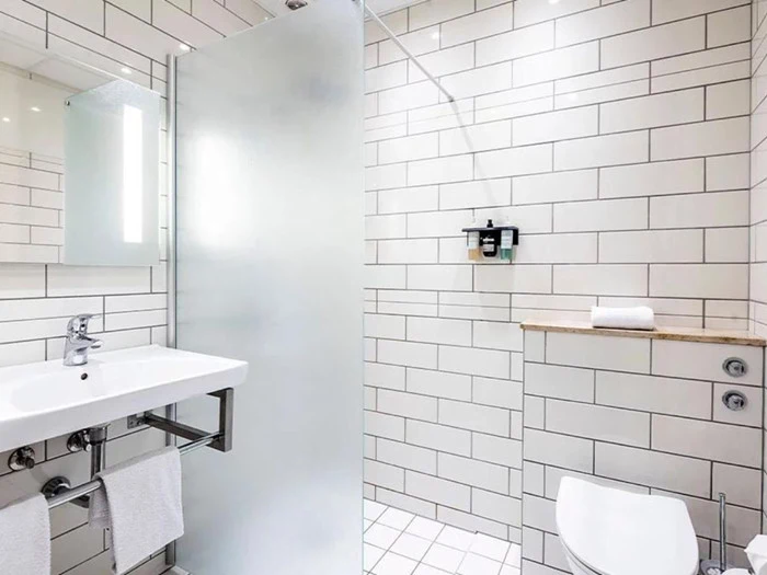 6-retters gourmet ophold på Fru Larsen Hotel & Restaurant 