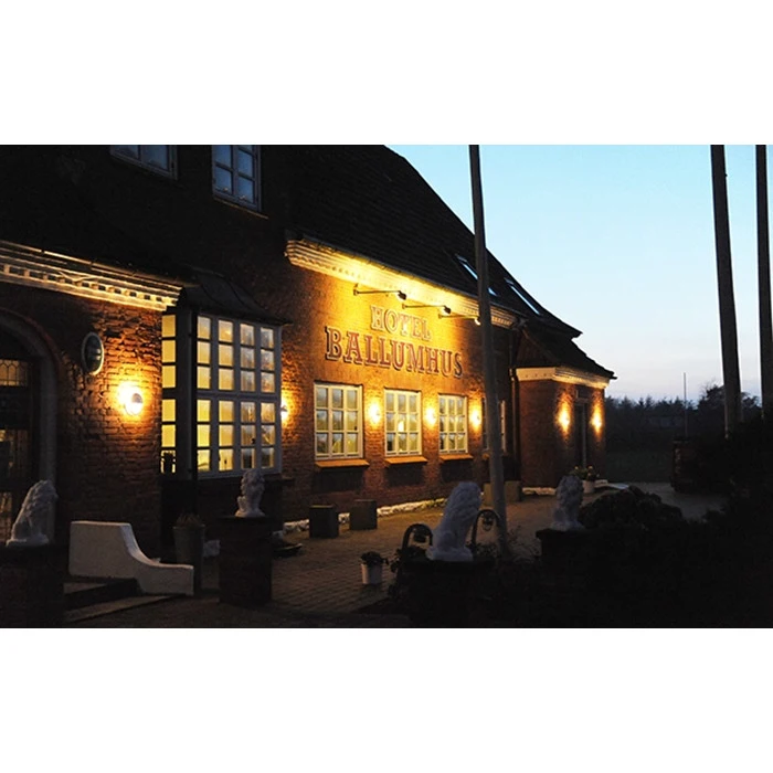 Oplev DK´s største naturfænomen Sort Sol inkl. ophold for 2 på Hotel Ballumhus