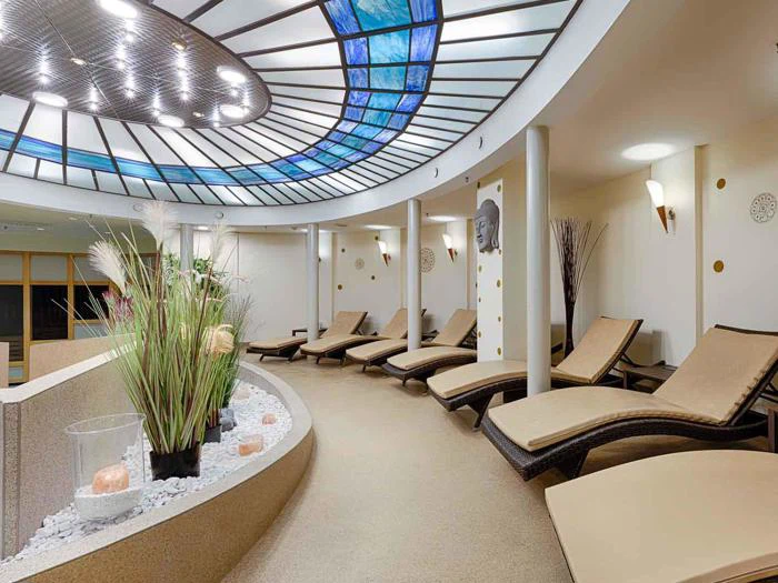 Miniferie i Berlin på 4-stjernet superior hotel - Førsteklasses beliggenhed ved Alexanderplatz