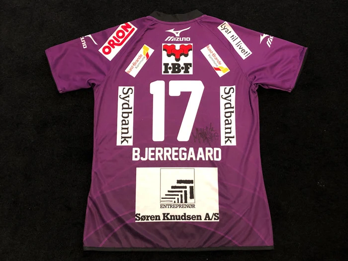 Lyng spillertrøje med Mathilde Bjerregaard fra EHF Cup inkl. autograf