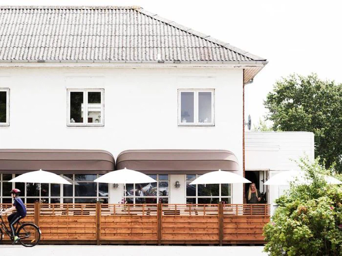 Kroophold for 2 på Bisserup Strandkro - Kystnær krohygge og god mad med udsigt 