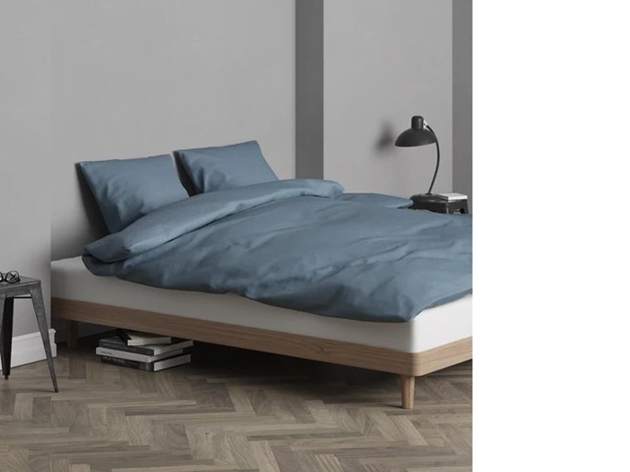 Juna Sengetøj Cube - støvetblå 140 x 200, 2 sæt