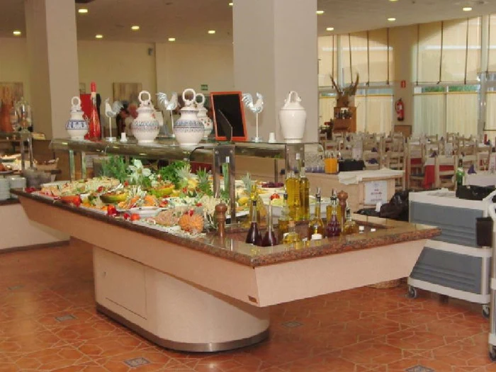 1 uges ferie i La Penida, COSTA DORADA, inkl. morgenmad, med Bravo Tours (Afrejse 11/5 fra Billund)