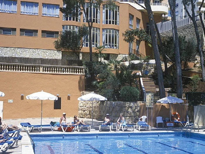 1 uges ferie i Palma, Mallorca, inkl. halvpension, med Bravo Tours (Afrejse den 10/5 fra København)