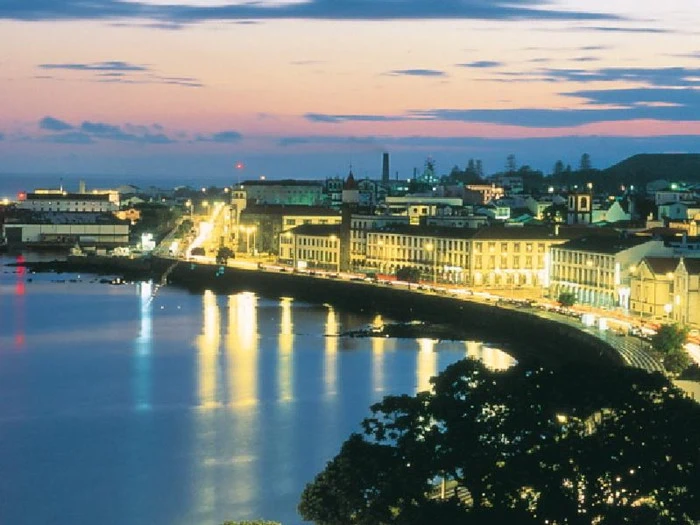 1 uges ferie for 2 pers. inkl. morgenmad på Azorerne med Bravo Tours (Afrejse 4/9 fra København)