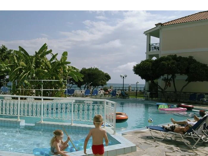 1 uges ferie i lejlighed hos PORTO ILIESSA Lejligheder på Zakynthos med Bravo Tours