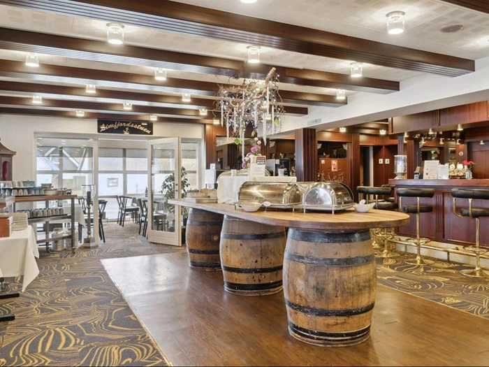 Ophold for 2 på Hotel Pinenhus - Smuk beliggenhed ved Salling Sund