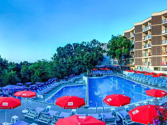 ALL INCLUSIVE-HOTEL I KORT AFSTAND TIL STRANDEN – AFREJSE 11/8 (BILLUND)