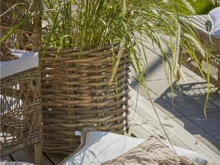 Lene Bjerre, Camillia, kurvesæt, natur, ratten, H: 54 cm D: 57 cm/H: 47 cm D: 48 cm