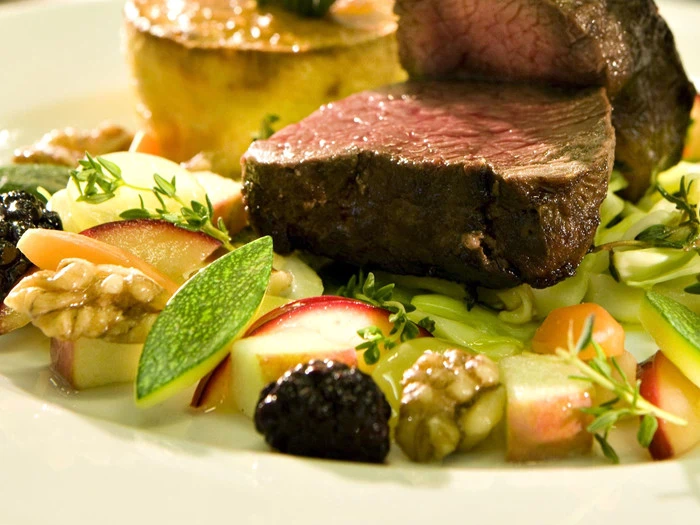 Ophold på Møn - Natur & 3-retters menu i topklasse på Præstekilde