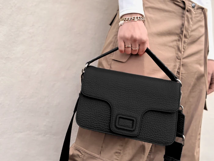 Celeste crossbody i sort læder fra Treats
