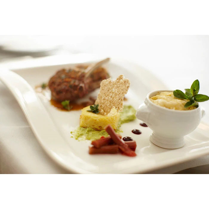 Gourmetophold for 2 personer på populære Christies Sdr. Hostrup Kro