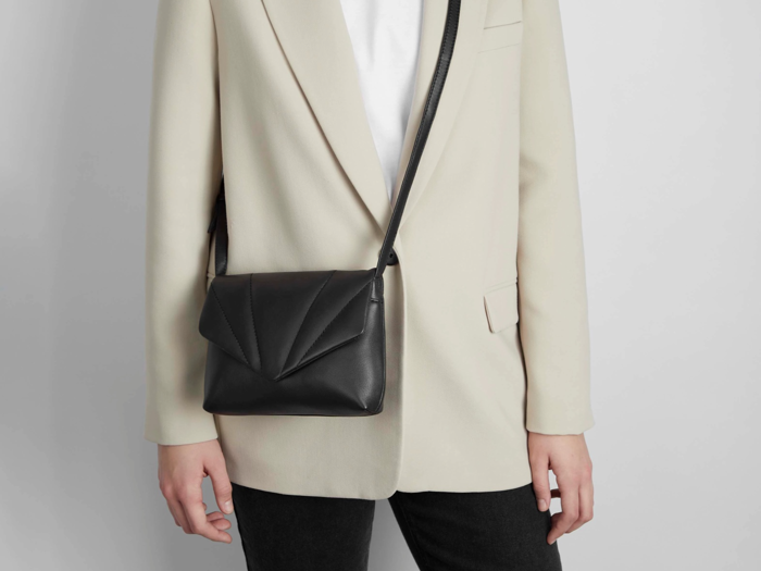 Markberg, Sheila, Cross body, Sort, Læder H:14 x B:20 x D:4 cm