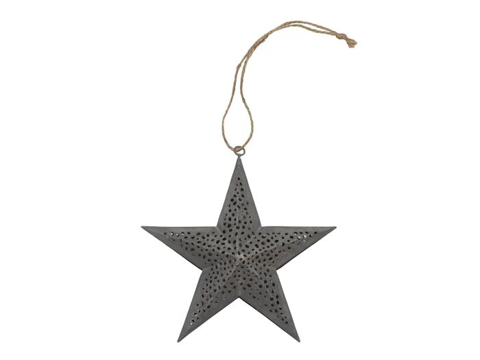 En sort metalstjerne med små perforerede huller og en brun sejlgarnssløjfe til ophængning, vist på en hvid baggrund.