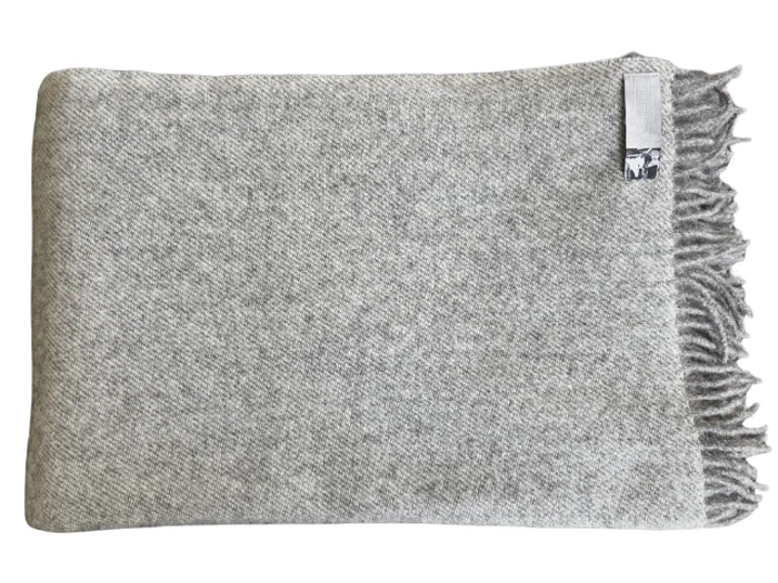 Silkeborg Uldspinderi, Danaja L 0210, Plaid, Lysegrå, Mørkegrå, 100% Uld, B:140 x L:240cm