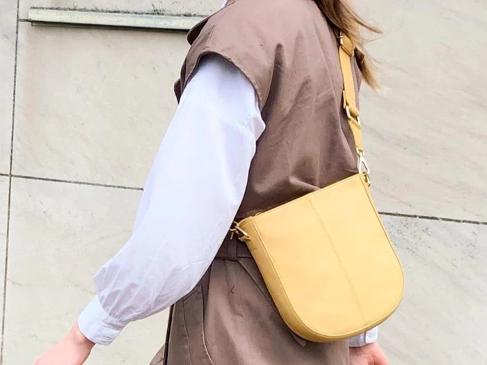 Treats, Belis Crossbody, gul