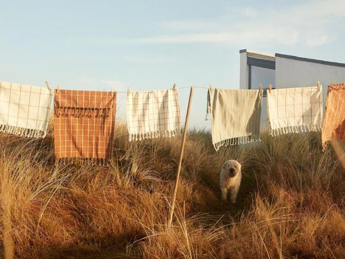 OYOY, 2 stk. Gobi viskestykker, Offwhite/rubber, H70 x W50 cm