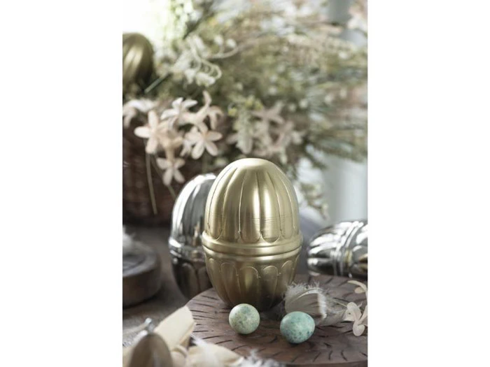 Ib Laursen, Påskeæg Carolina, aluminium, H: 13 Ø: 9 cm