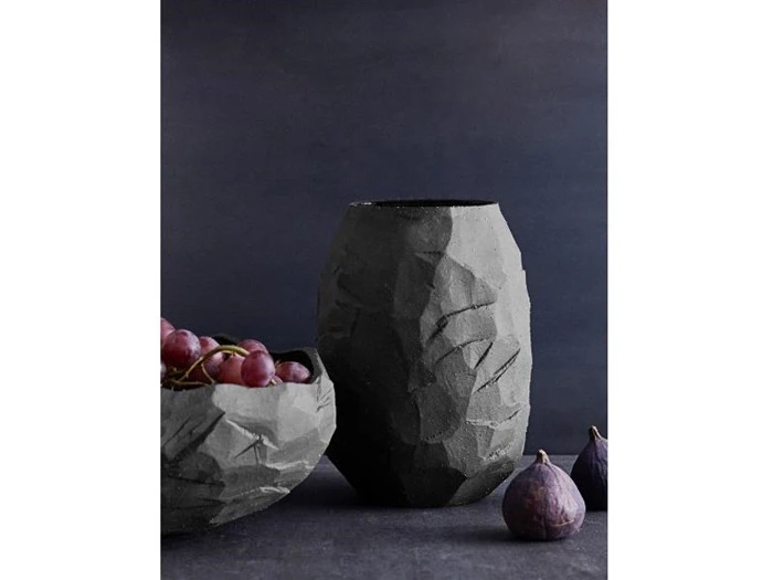 Kuri vase i grå keramik fra Muubs - Ø16xH21