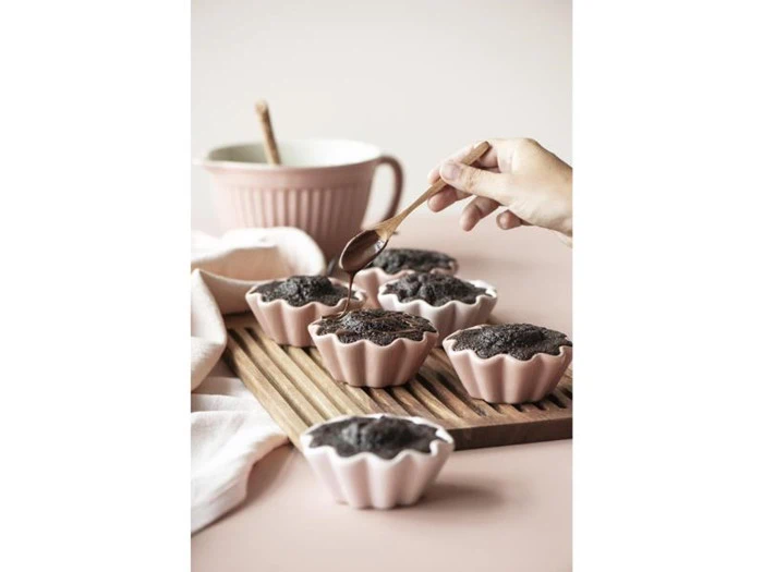 Ib Laursen, Skærebræt m/riller, firkantet, akacietræ, B: 25 H: 1,5 L: 38