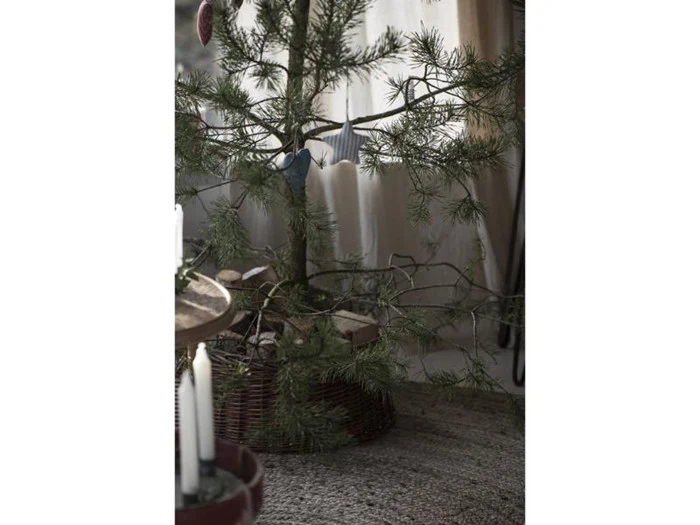 Ib Laursen, Skjuler t/juletræsfod, hel pil, H: 20 Ø: 52 cm