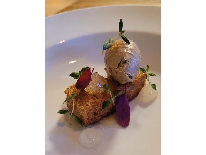 Gourmetophold på Møn Golf Resort – 5-retters gourmetoplevelse i topklasse