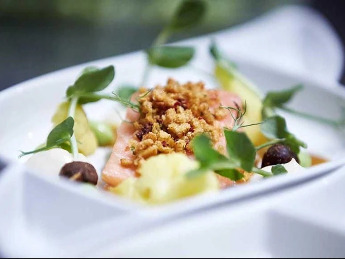 En aften på Det Glade Vanvid Aalborg for 2 personer (Fredag, Lørdag)