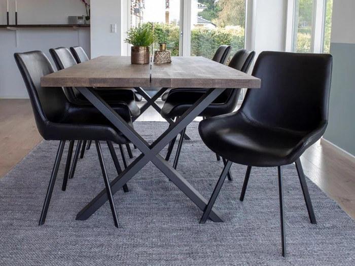 Plankebord i smoked eg - 200x95 cm & 6 flotte spisebordstole