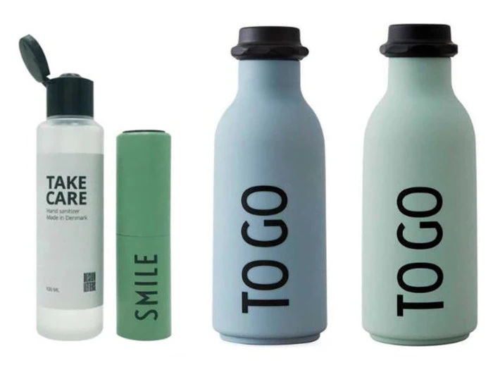 2 stk drikkeflasker og håndsprit dispenser fra Design Letters