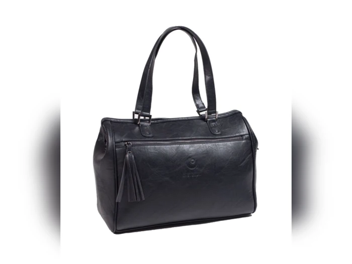 Sort læderhåndtaske med to hanke, en lynlåsdetalje med kvaster og et diskret præget logo på forsiden mod en hvid baggrund.