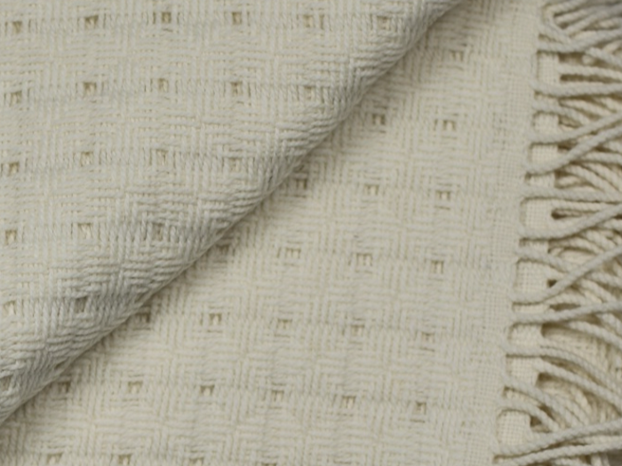 Silkeborg Uldspinderi, Emi 1, Plaid, Råhvid, 100% Extra Fine Merino Wool, B:130 x L:190cm