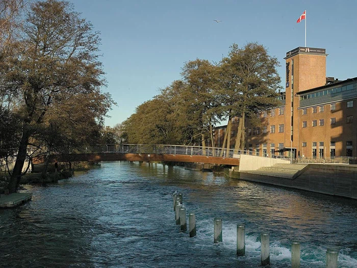 Overnatning for 2 på designhotel i historisk Papirfabrik i Silkeborg