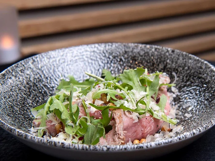 3-retters menu for 4 personer på Cafe Faust ved åen i Aarhus