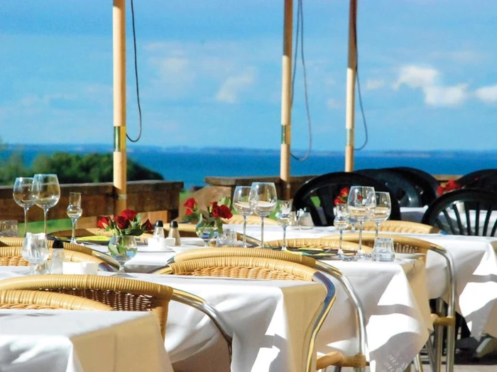 Miniferie for 2 på idylliske Femø Kro i Smålandshavet