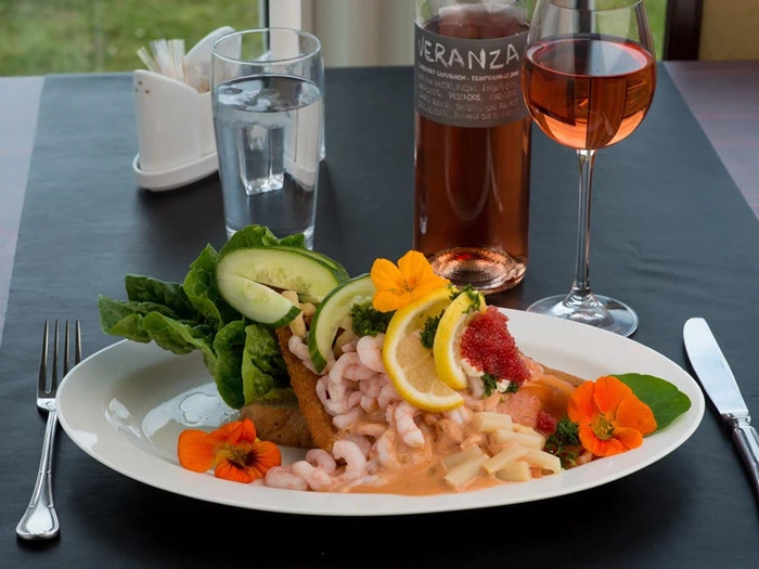 Miniferie for 2 på idylliske Femø Kro i Smålandshavet