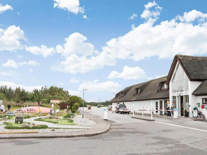 4-dags familieferie i Strandhytte - First Camp Resort Klim Strand - Plads til 6 personer