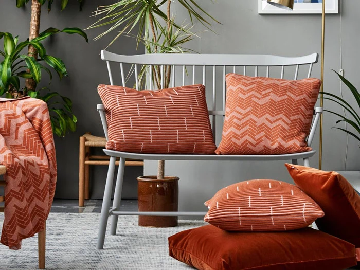 2 stk. STILL Brick floor puder fra Semibasic - amber/rose