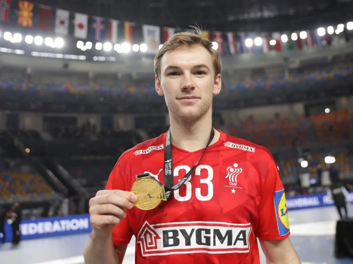 MATHIAS GIDSEL - MATCHWORN SKO FRA HANS FØRSTE VM-SLUTRUNDE (EGYPTEN 2021)