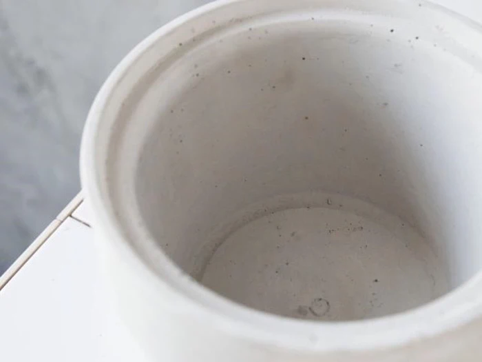 2 stk. glasklokker med beton potte fra House Doctor