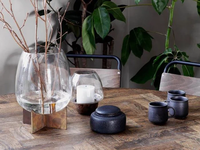 2 stk. Gravity fyrfadstager i jern fra House Doctor - h: 18 cm dia: 13 cm