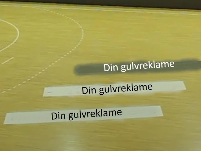 Et stk. Gulvreklame hos Holstebro Håndbold sæsonen 21-22.