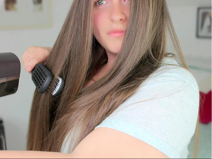 Populære ledningsfri glattebørste set i  TV